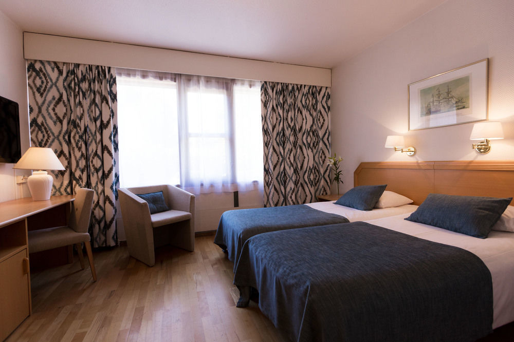Park Alandia Hotel Mariehamn Bagian luar foto