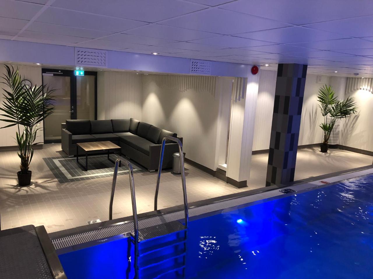 Park Alandia Hotel Mariehamn Bagian luar foto